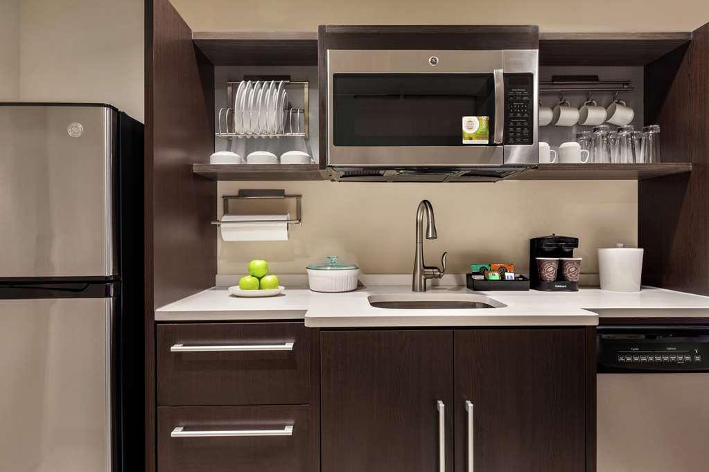 Home2 By Hilton I-95 Hotel 3*